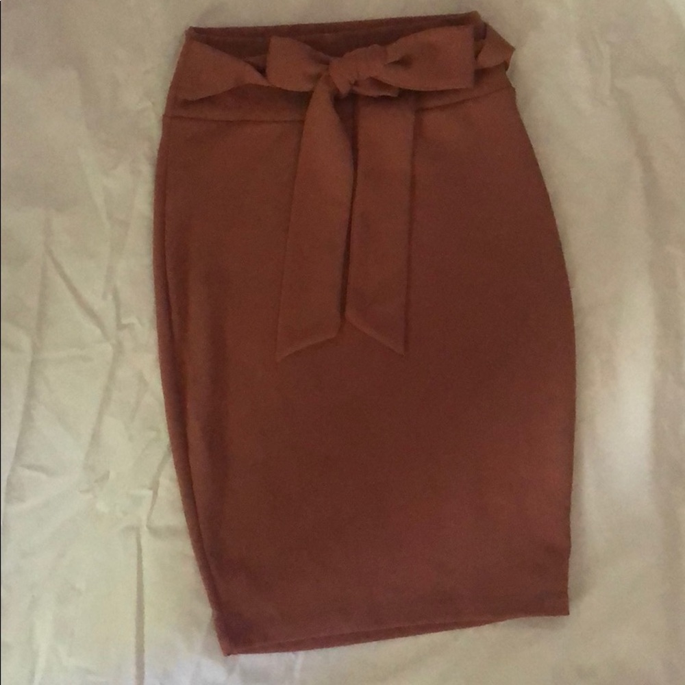 Windsor mauve skirt unworn